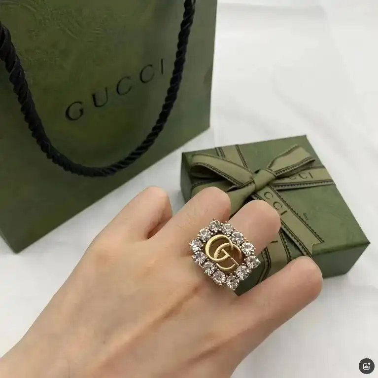 Gucci Ring 1